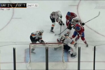 David Reinbacher Continues Impressive Production/Samuel Blais Scores SO Winner in Debut - 11-29-25