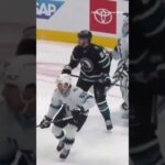 Pavol Regenda sa po povolaní do #NHL presadil do siete Utahu 👏👏 #pavolregenda #sanjosesharks #hokej