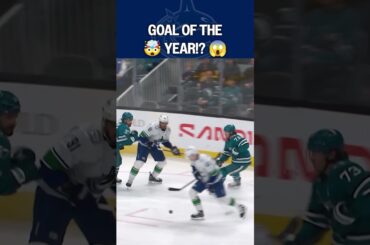 Elias Pettersson are you KIDDING!? 🥶🥵