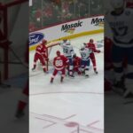 "SCORREEE!!! YANNI GOURDE!!!"