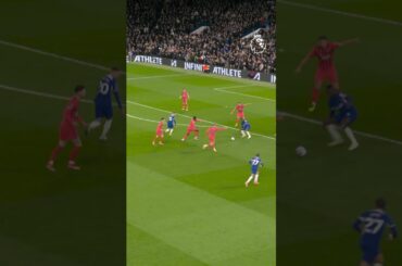 Classy Cole Palmer skill & finish!