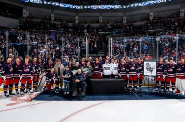 Nino Niederreiter honoured for playing 1,000 NHL Games!
