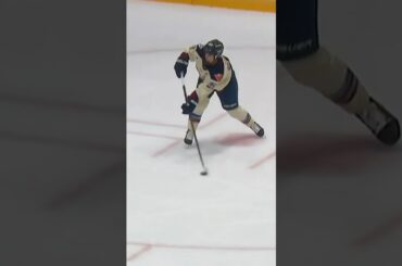 Cette passe de Marie-Philip Poulin 🤌🏻 #PWHL