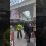 L'ambiance de dingue des supporters du TFC à leur arrivée à Liverpool 😳🔥#tfc #livepool #anfield