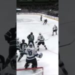 PAVOL REGENDA PRVÝ GÓL V NHL SEZÓNA 2025/2026