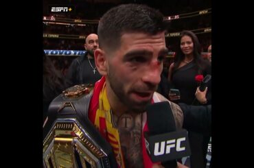 Ilia Topuria calls out Conor McGregor 👀 #UFC298