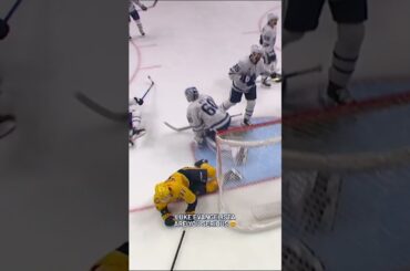 WHAT A MOVE BY LUKE EVANGELISTA. WOW. 🤯 #nhl #predsnhl