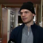 «Je dois utiliser leurs forces pour aider mon jeu» - Jake Evans à propos de ses compagnons de trio