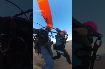 Tandem PPG beach takeoff