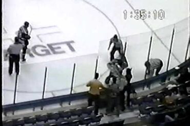 Andrei Sryubko vs Nathan Perrott IHL May 2/00
