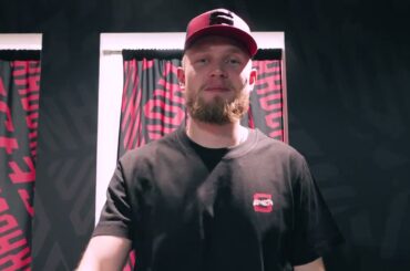 ÚTOK SPARTY POSÍLÍ FIN VESALAINEN!