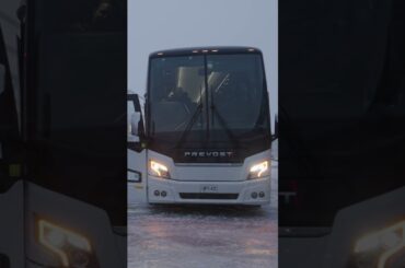 WE'VE ARRIVED 👊 Blue Jackets Drop the Puck in Ottawa at 7:30 😤