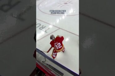 Bunts caught 'em slippin' 😈