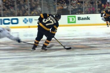 Gotta See It: Leafs line change hangs Bernier out to dry