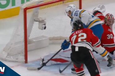 Blackhawks' Spencer Knight Stuns Blues' Jordan Kyrou With Sprawling Toe Save