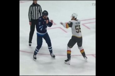 🥊🥊 Adam Lowry drops the gloves with Keegan Kolesar immediately after