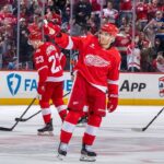 PATRICK KANE reaches 500 GOALS!