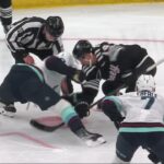 Jared McCann scores a powerplay goal against the New Jersey Devils