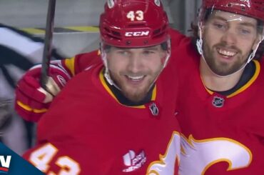 Flames' Adam Klapka Bats Rebound In To Score Opening Goal