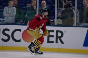 Aaron Ekblad MIC'D UP for Winter Classic practice 🎙️🌴