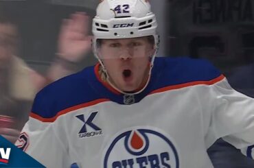 Oilers Stun Canucks By Scoring Six Second Period Goals