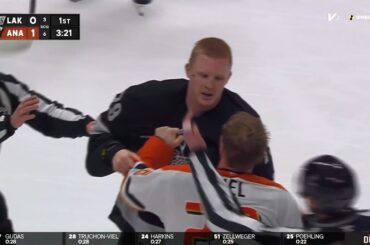 Jeffrey Viel Drops 🥊 Gloves 🥊 With Samuel Helenius