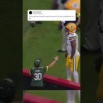 Josh Jacobs CARES for his fans ❤️ #joshjacobs #Packers #NFL #football #touchdown