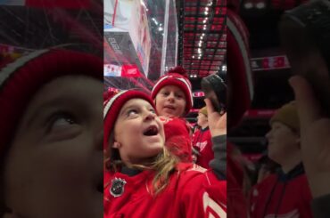 POV - Moritz Seider makes fan's day 🇩🇪 Seider beschert einem Fan eine riesige Freude! #nhl