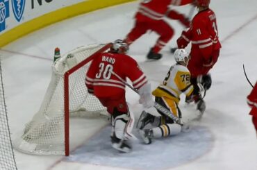 Ward gets away with vicious slash on Hornqvist