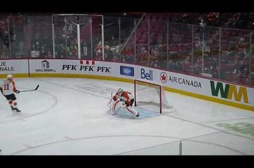 Philadelphia Flyers goalie Dan Vladar warms up 12/16/25