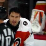 NHL Hockey fight - Garnet Hathaway(Flyers) vs. Radko Gudas(Ducks)
