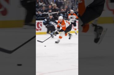 Dvorak goes backhand to extend the lead! 🚨 #shorts