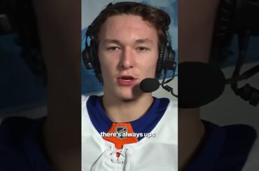 Schaefer took a page from Chris Chelios' book 🤣🏒 #shorts