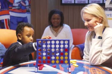 New York Islanders & Clark Gillies Foundation Create Islanders Themed Room at Ronald McDonald House