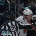 Alex Formenton vs Haydn Fleury Apr 18, 2022