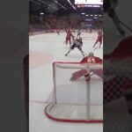 Jacob Crespin med en snygg räddning (Kalmar HC mot Nybro Vikings IF i Hockeyallsvenskan) (#Shorts)