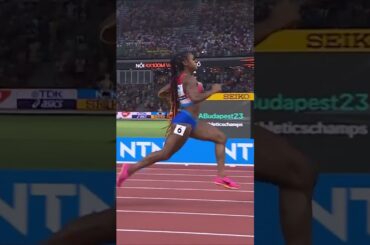 Sha'Carri Richardson anchors US 4x100m team to the gold in Budapest 🔥 #running #usa #sports