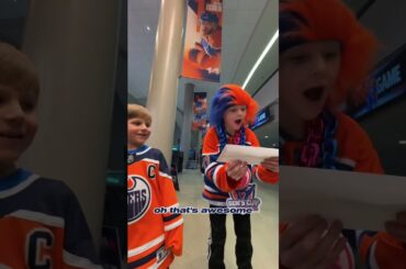 Mini McDavid Fans Photo Day Surprise 📸