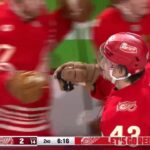 John Leonard lance les Wings en avant