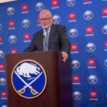 Lindy Ruff on Alex Lyon's historic win