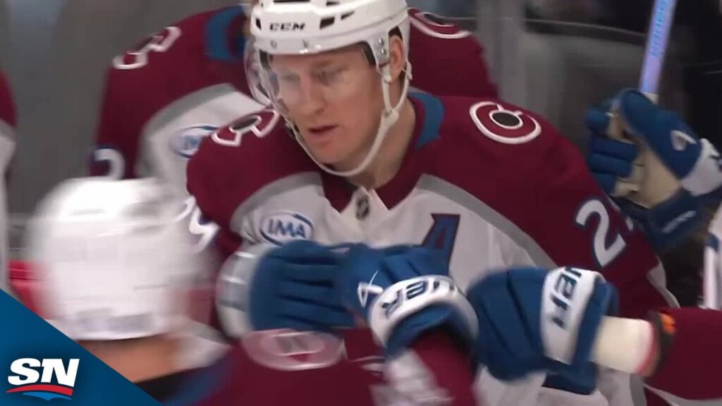 Avalanche’s Nathan MacKinnon Snipes From Long Distance Vs. Red Wings