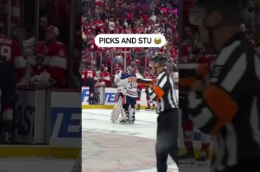 Pickard & Skinner Share a Wholesome Goalie Hug