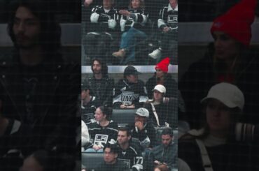 Legendary Mana guitarist Sergio Vallin was in the house! 🏠  #lakings #hockey #gokingsgo #icehockey