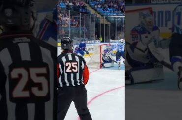 Evgeny Kuznetsov sets up a goal by faking the Michigan move.