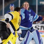 GOALIE FIGHT at Stadium Series!!!