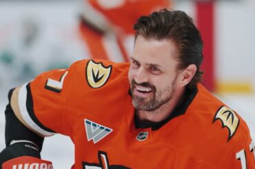 Alex Killorn Honored for 1,000th NHL Game by Ducks and NHL