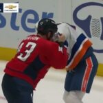 Tom Wilson vs Scott Mayfield