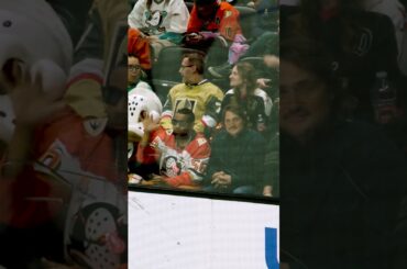 Two legendary Ducks walk into a rink...🦆