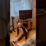 CE GRAND-PÈRE FAIT LE GRAND ÉCART FACILE ! #gym #flexibility