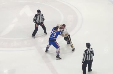 Fight/Bagarre André Thibault vs Sébastien Laferrière 31 janvier 2026